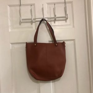 Medium sized tote bag